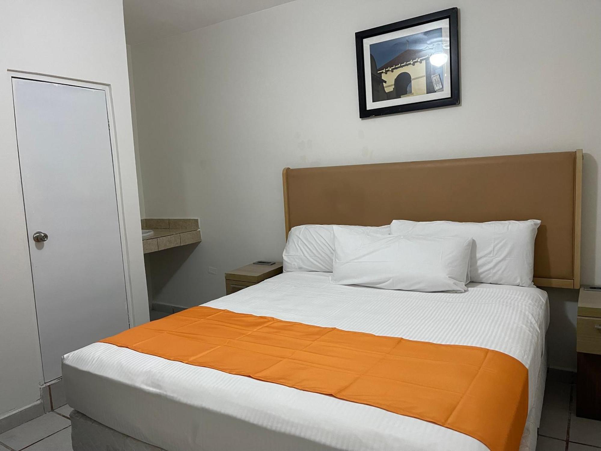 Hotel Las Palmas Ла-Пас Экстерьер фото
